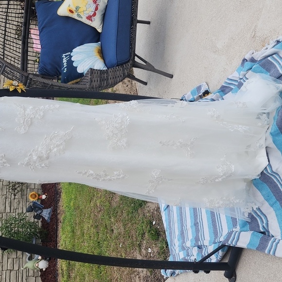 NWT VINTAGE WEDDING GOWN - Picture 8 of 12